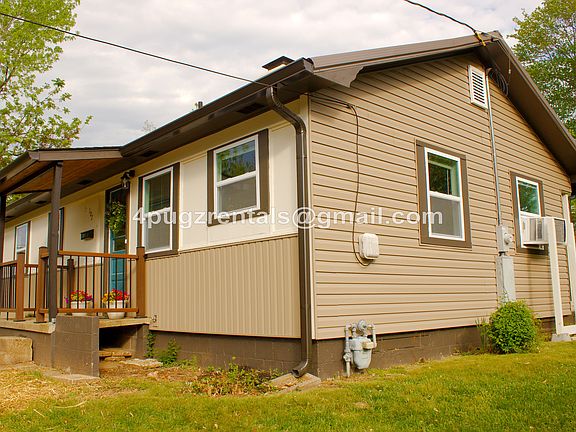 3rd image of 107 W Newcomb Rd