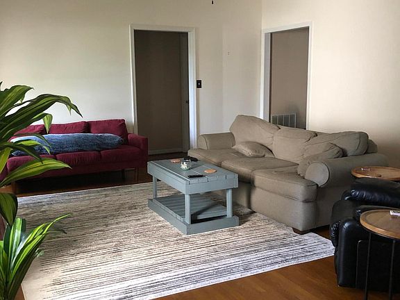 5th image of 113 Cane Cir