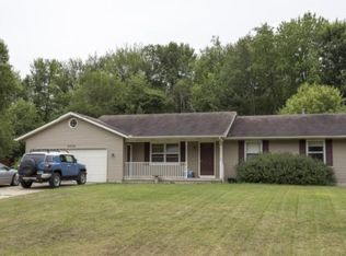 4030 Quail Run Dr, Hudsonville, MI 49426