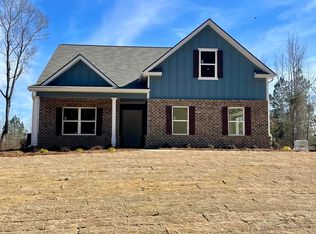 241 Strickland Loop, Forsyth, GA 31029