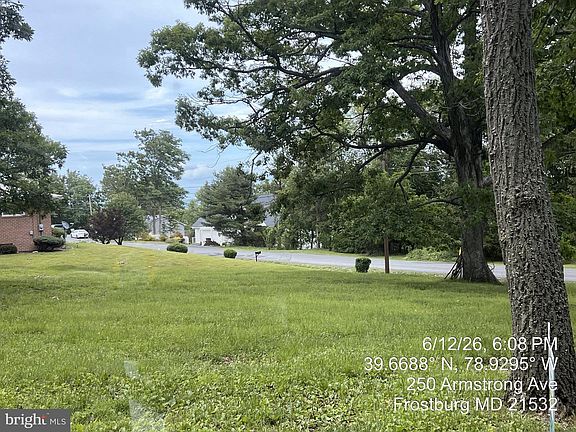 3rd image of Armstrong Ave
