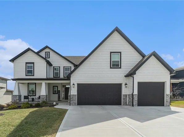 15247 W 171st Pl, Olathe, KS 66062