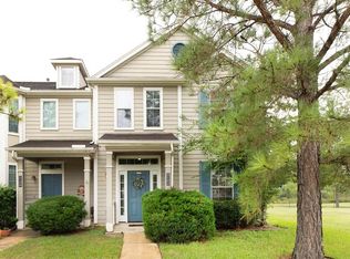 2102 Village Crossing Trl, Spring, TX 77373