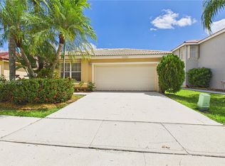 17626 SW 20th St, Hollywood, FL 33029