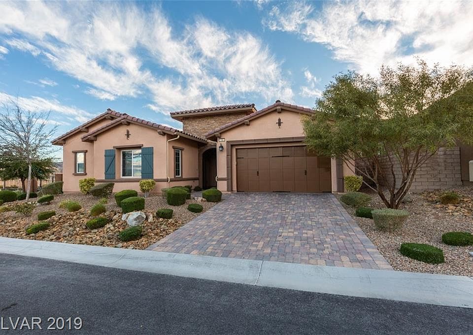 1st image of 749 Puerto Real Ct