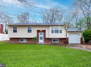 1626 Red Oak Rd, Williamstown, NJ 08094