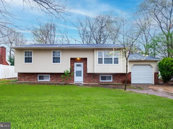 1626 Red Oak Rd, Williamstown, NJ 08094