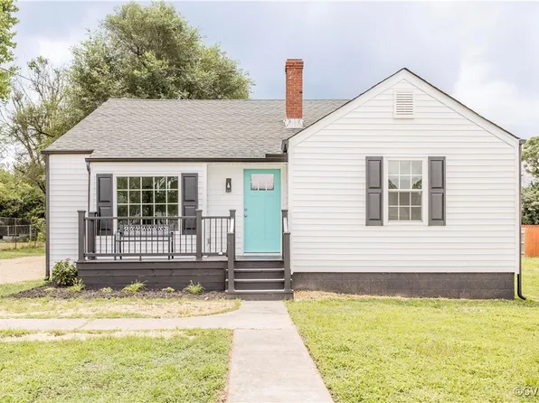 25713 Simmons Ave, North Dinwiddie, VA 23803