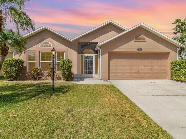 1136 White Oak Cir, Melbourne, FL 32934