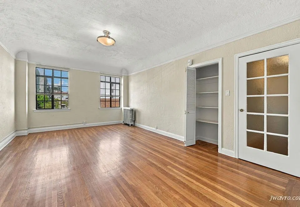 57 Hermann St #55-204