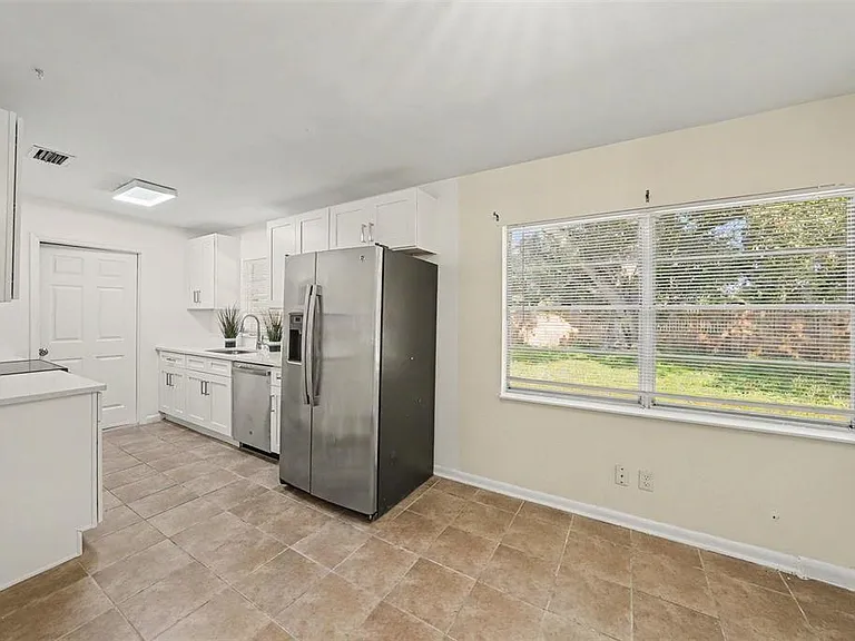 6717 Mornay Cir — Photo 12