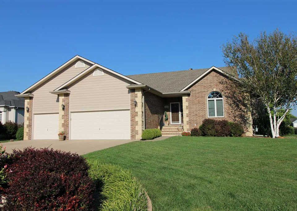1st image of 2520 N Kinder Dr
