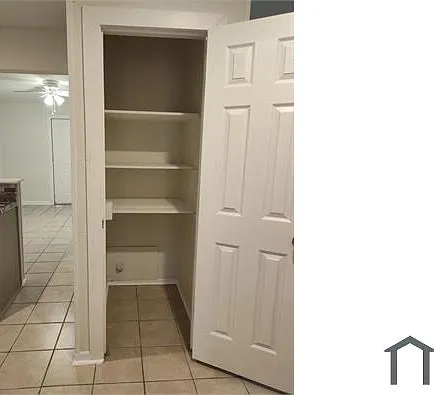 1344 W Agarita Ave — Photo 3
