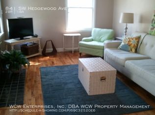 841 SW Hedgewood Ave, Topeka, KS 66606
