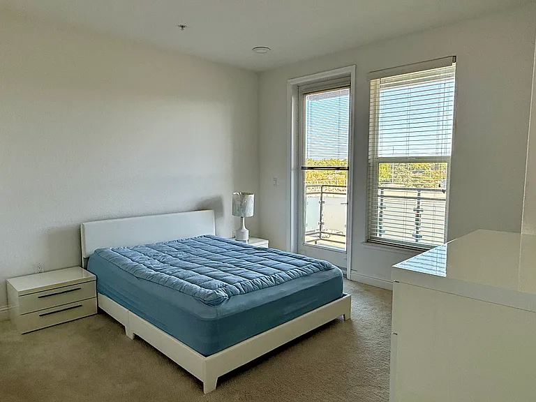 2585 El Camino Real #419 — Photo 11