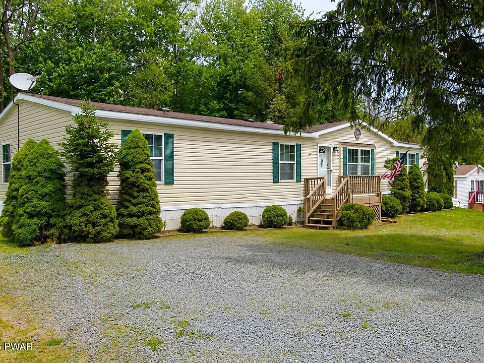 1st image of 139 Hollister Dr