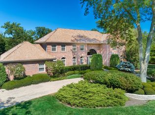 1288 Lakewood Dr, Lake Forest, IL