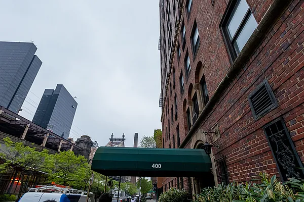 Sold by Brown Harris Stevens | media 18