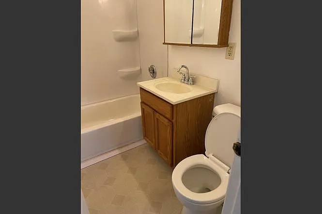 14549 S Archer Ave — Photo 8