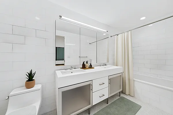 Rented by Vector New York, LLC | media 7