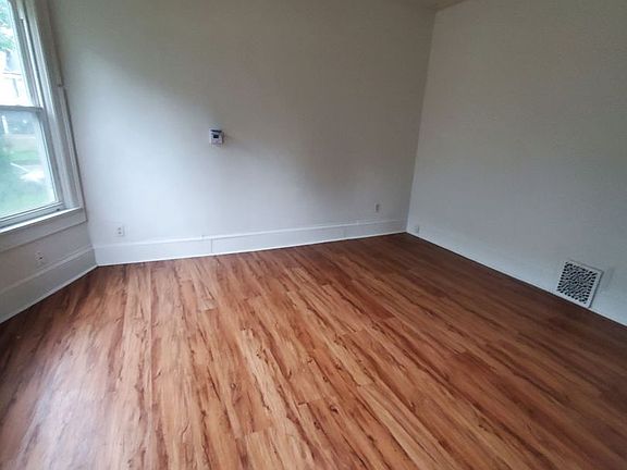 2nd image of 520-522 N 34th St #520A