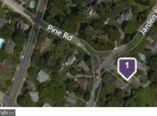 7602 Pine Rd, Glenside, PA 19038