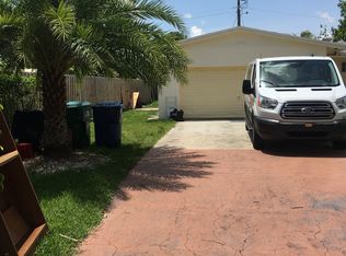 10500 SW 162nd Ter, Miami, FL 33157