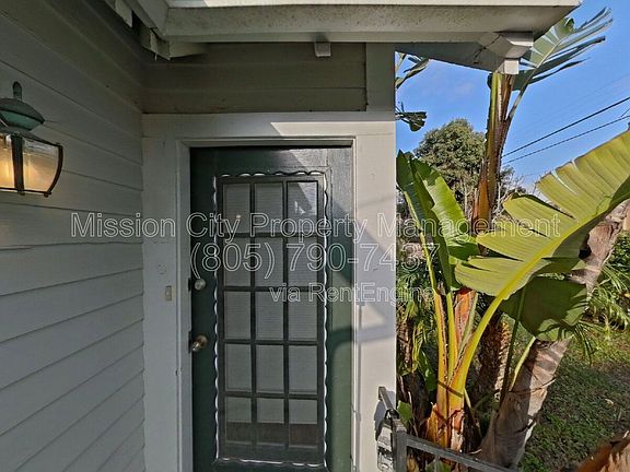 3rd image of 328 W Pedregosa St #A
