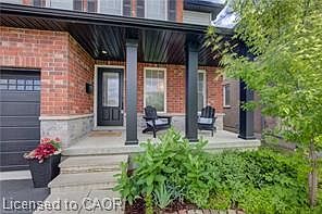 2nd image of 290 William St