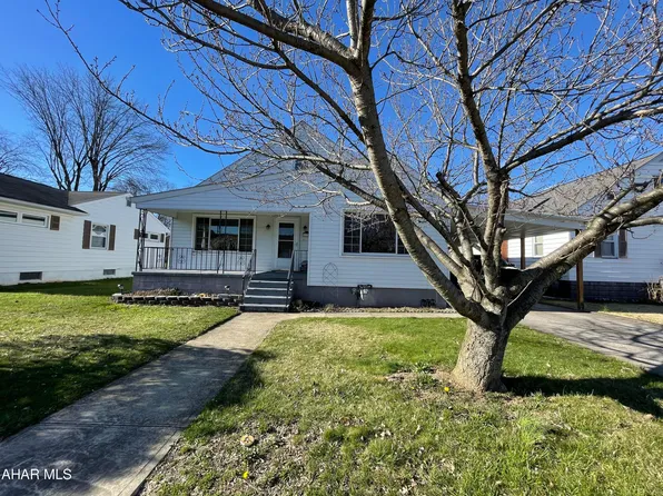 1134 6th Ave, Duncansville, PA 16635