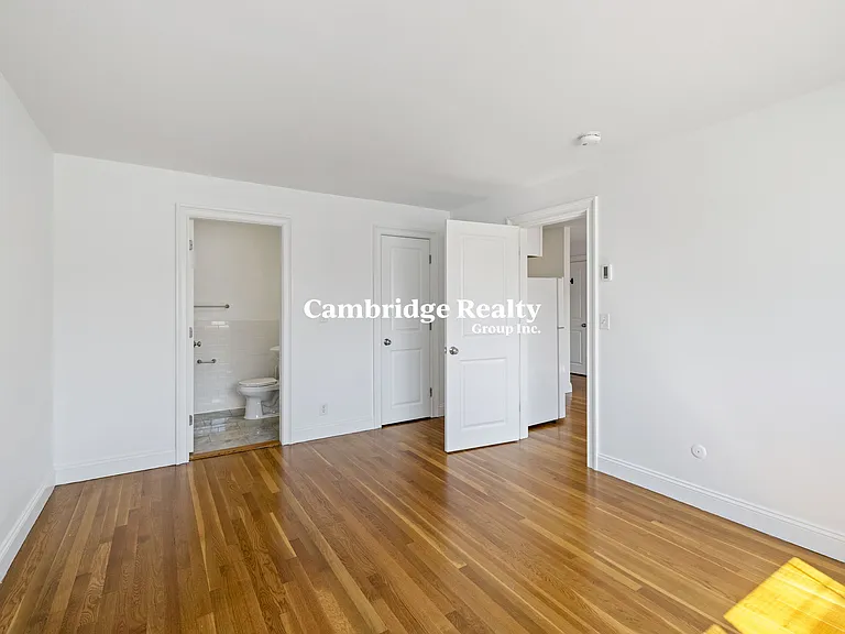 134 Summer St #32T — Photo 5