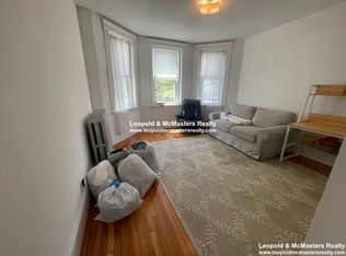 116 Warren St, Brookline, MA 02445