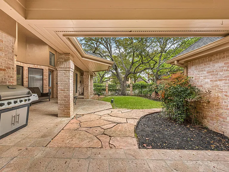 19823 Sunbridge Ln — Photo 39