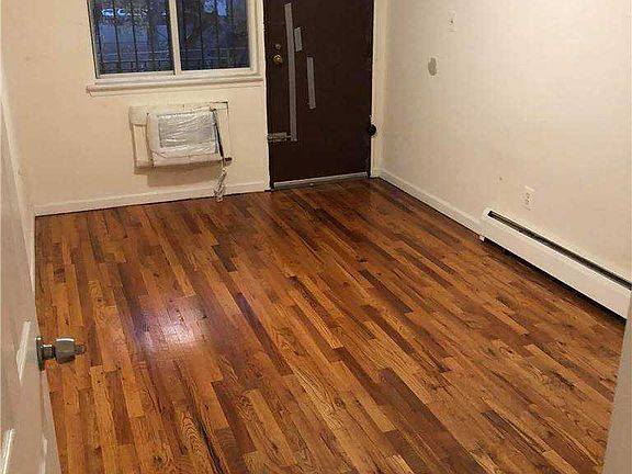 5th image of 13901 Franklin Ave APT 2