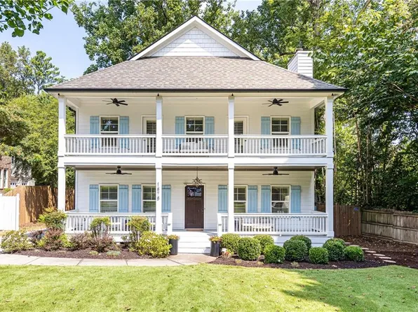 1878 Duke Rd, Chamblee, GA 30341