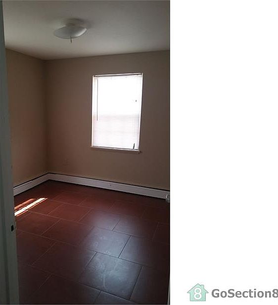 2nd image of 1884 Forest Hills Blvd