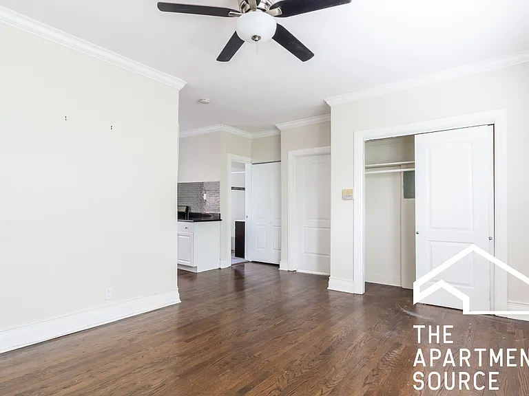 648.5 W Roscoe St #3N — Photo 7
