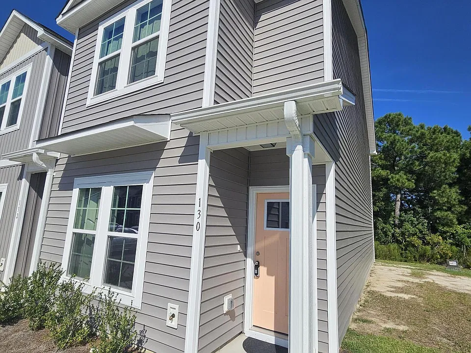 130 Loren Rd
