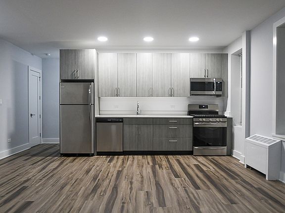 2nd image of 2121 Cedar Ave APT 3C