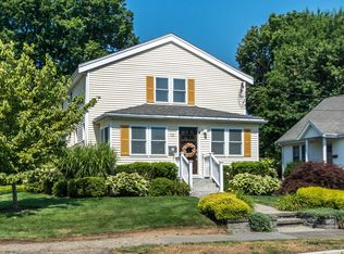 72 Warren St, Waltham, MA 02453