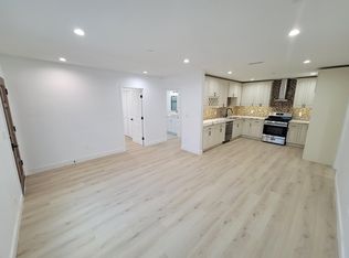 20927 Hart St, Canoga Park, CA 91303