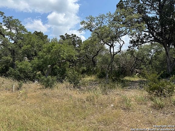 3rd image of 5688 COMAL VISTA