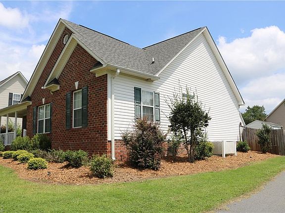 4th image of 5815 Willowdale Dr