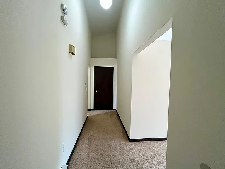 118 Osborne St #2B — Photo 17