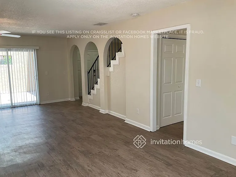7438 Oakvista Cir — Photo 5