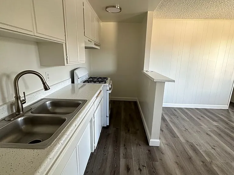Lassen Carriage House LLC — Photo 13
