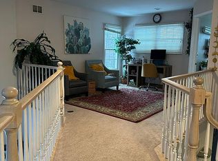 369 Prairie Meadow Ln, Vernon Hills, IL