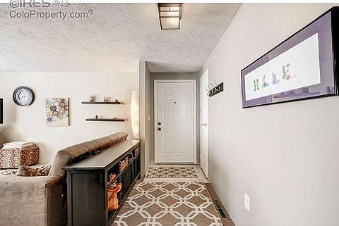 5th image of 1084 Ponderosa Cir