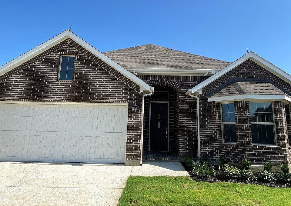 1st image of 2044 Windsor Dr