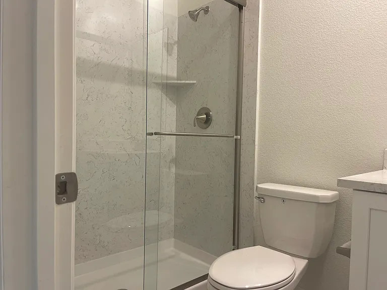 572 Knightsbridge Ct — Photo 19